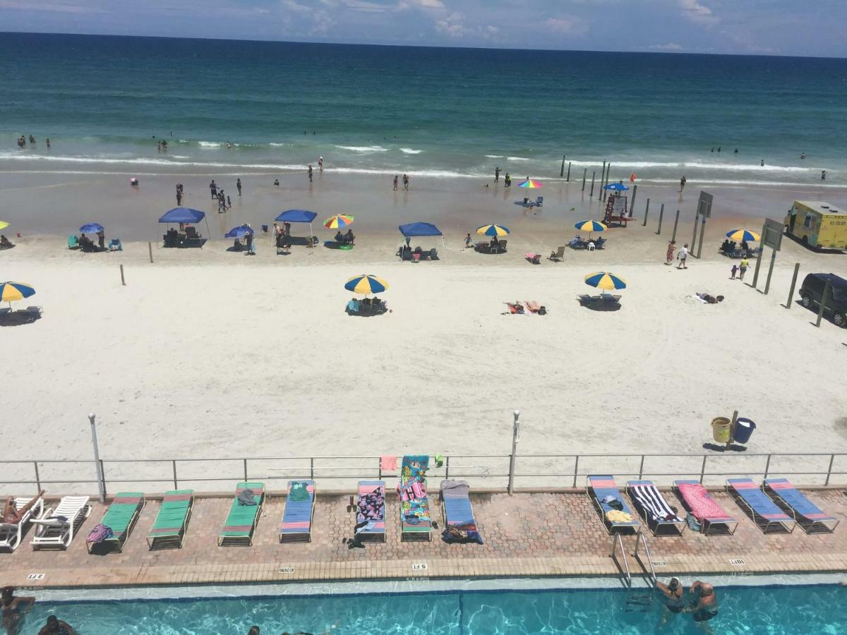 Apartamento Ocean Breeze - Direct Ocean Front-Pool Is Open Daytona Beach Exterior foto