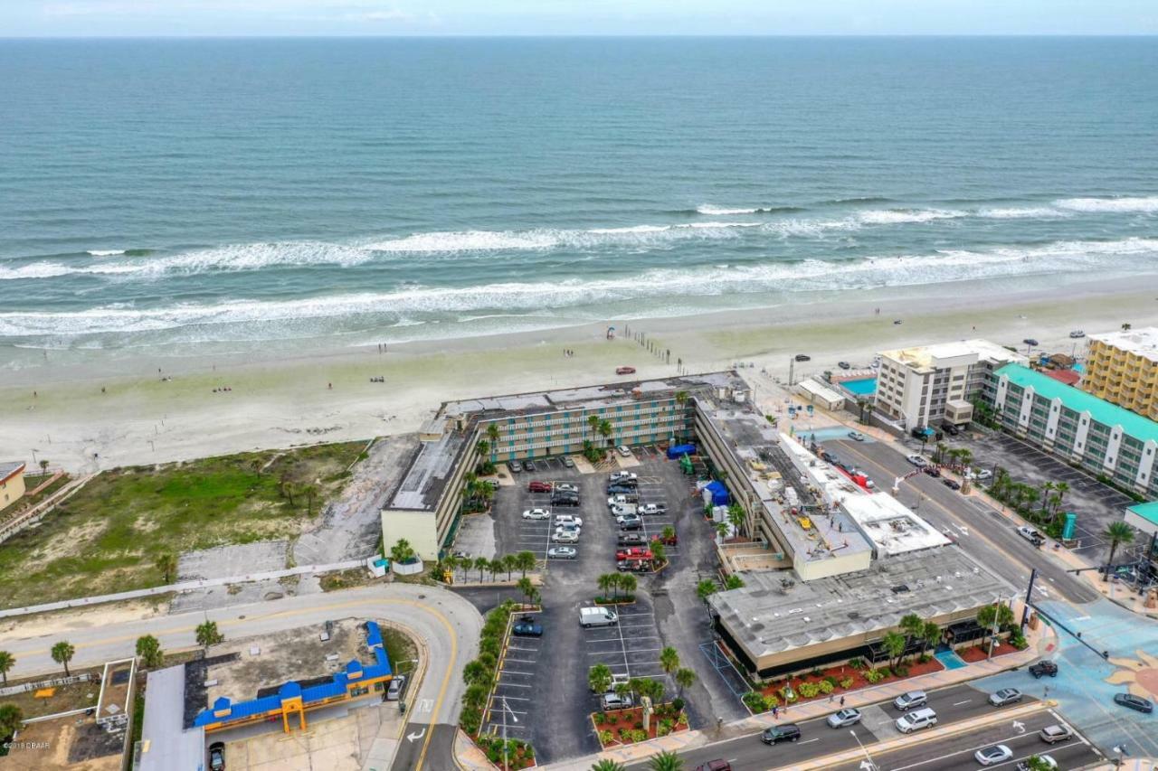 Apartamento Ocean Breeze - Direct Ocean Front-Pool Is Open Daytona Beach Exterior foto